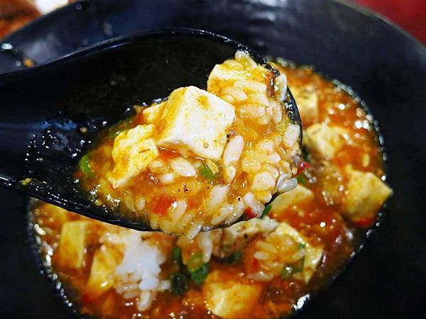 【永和美食】饕食屋-超厚炸豬排麻婆豆腐飯