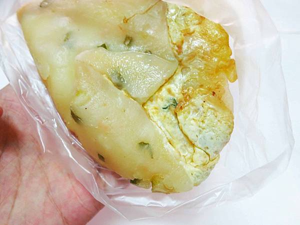 【新莊早餐】千豪豆漿店-四十多種手工餐點選擇-手工蛋餅