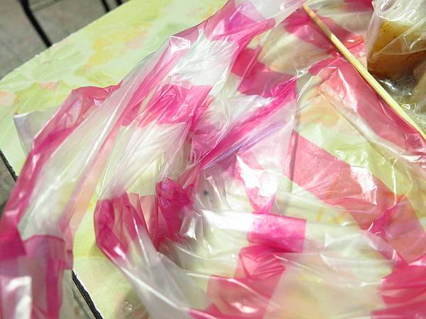 【三重小吃】文化北路蚵嗲-便宜好吃的蚵嗲、蘿蔔糕