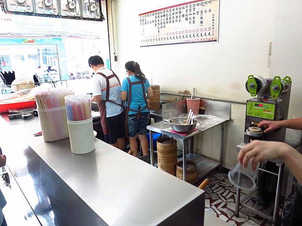 【三重早餐】萬世香小籠包-手工現桿現包的爆漿小籠包