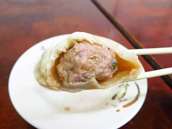 【桃園早餐】九福包子-1顆只要8元的包子 【桃園早餐】九福包子-1顆只要8元的包子