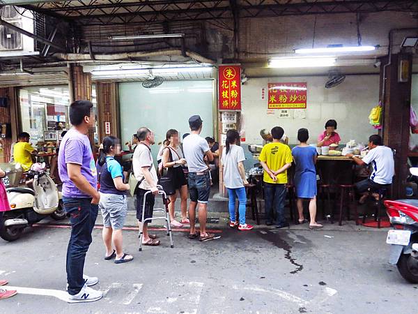 【三重美食】朱記花枝羹-超人氣排隊美食老店
