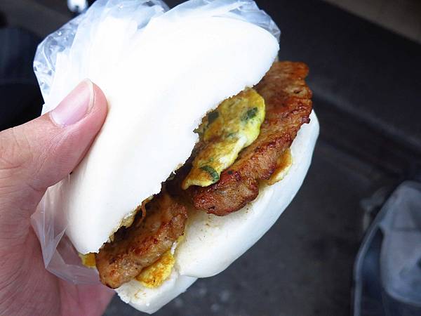 【桃園早餐】大飽包餐車-燒肉蛋吐司已經落伍了