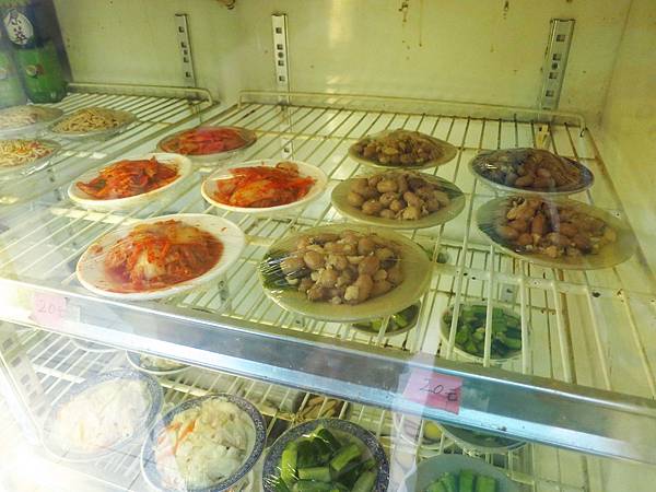 【三重美食】吉利水餃牛肉麵-鮮少見的手工擀皮水餃