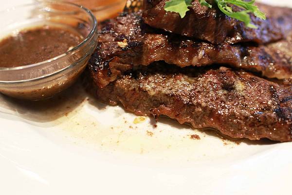 【宜蘭餐廳】久賀牛排-高級西式餐廳約會的好所在