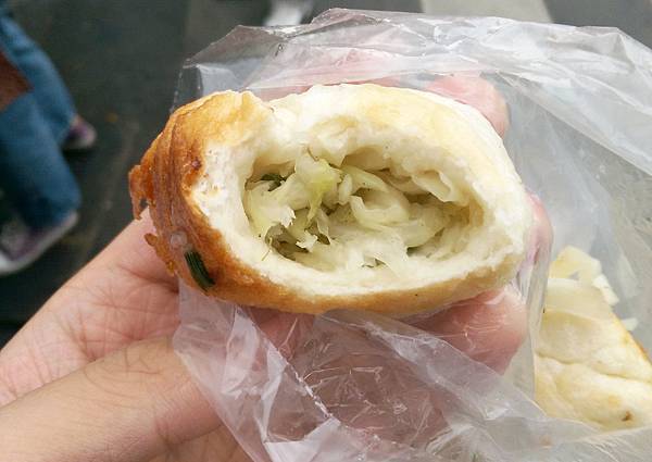 【三重美食】自強路與仁愛街5元小籠包、水煎包