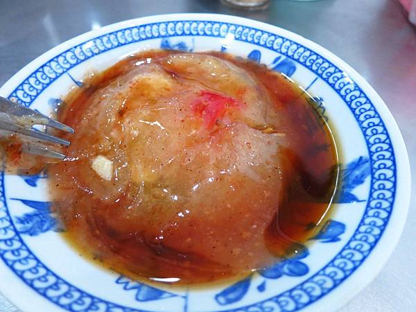 【三重美食】溪尾肉圓-滿到爆出來的肉羹與古早味肉圓