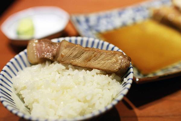 【排隊人氣餐廳】最受歡迎的豬排料理！到杏子必吃！-台北餐廳