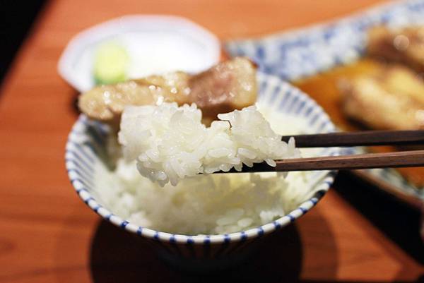 【排隊美食人氣餐廳】最受歡迎的豬排料理！到杏子必吃！-台北餐廳