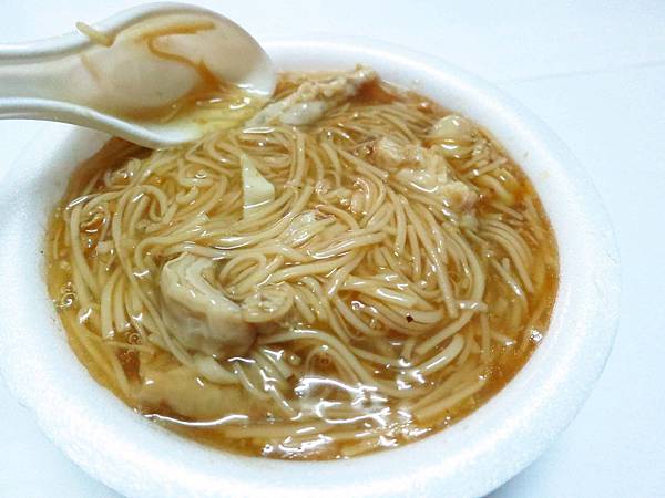 【新莊美食】阿良麵線-從餐車賣到店面不變的好味道 【新莊美食】阿良麵線-從餐車賣到店面不變的好味道