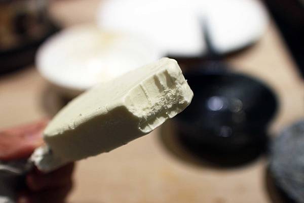 【台北餐廳】牛ㄅㄟㄅㄟ-來自台南的溫體黃牛，美味直送