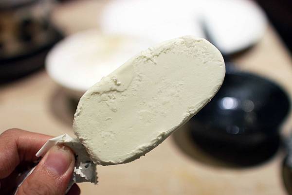 【台北餐廳】牛ㄅㄟㄅㄟ-台灣溫體黃牛涮牛肉火鍋，美味直送