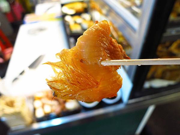 【桃園美食】深澳鯊魚煙大王-試吃讓你吃到爽-龜山分店 【桃園美食】深澳鯊魚煙大王-試吃讓你吃到爽-龜山分店