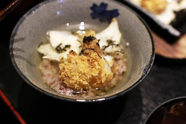 【排隊美食人氣餐廳】最受歡迎的豬排料理！到杏子必吃！-台北餐廳