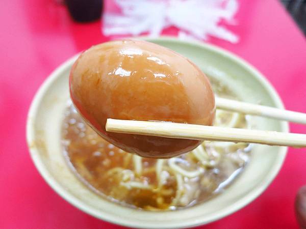 【三重美食】文化北路肉羹麵-加1元多一顆魯蛋 【三重美食】文化北路肉羹麵-加1元多一顆魯蛋