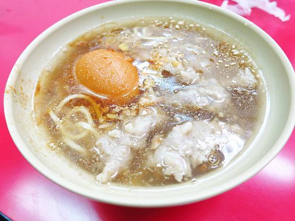 【三重美食】文化北路肉羹麵-加１元多一顆魯蛋