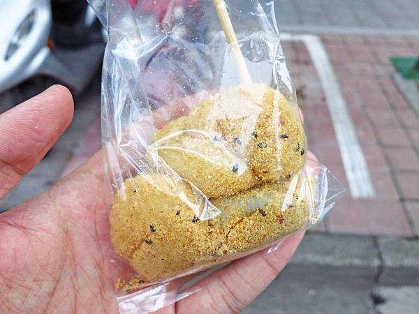 【三重美食】集美街古早味麻糬-小時候的美味記憶 【三重美食】集美街古早味麻糬-小時候的美味記憶