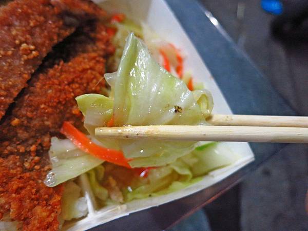 【三重美食】三民街排骨飯-隱藏版美食