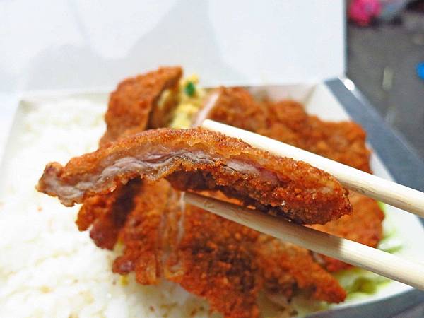 【三重美食】三民街排骨飯-隱藏版美食