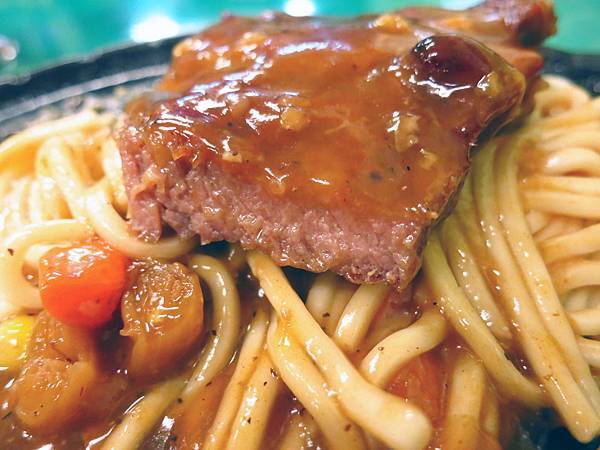 【三重美食】好品味平價牛排-120元也能吃到原肉牛肉