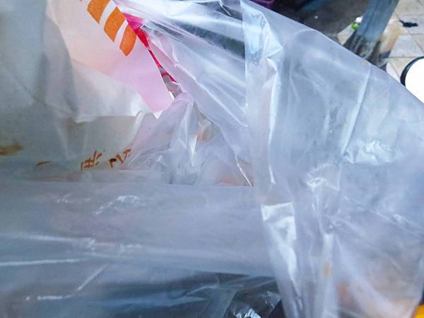 【三重美食】忠孝路蔥油餅-路邊攤蔥油餅平日限定