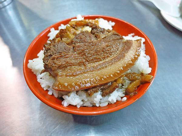 【三重美食】吉祥雞肉飯-30元焢肉飯CP值爆表 【三重美食】吉祥雞肉飯-30元焢肉飯CP值爆表