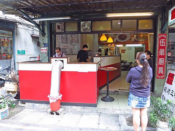 【三重美食】小家店碳烤三明治-燒肉蛋吐司