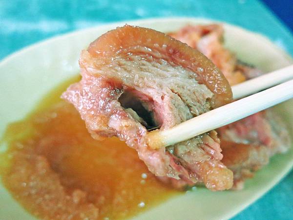 【三重美食】阿發豬腳飯-巷弄裡的美味豬腳飯