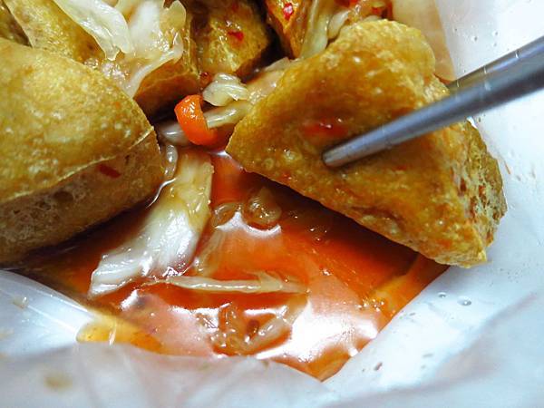 【新莊美食】建中街臭豆腐-宵夜美食，在地推薦