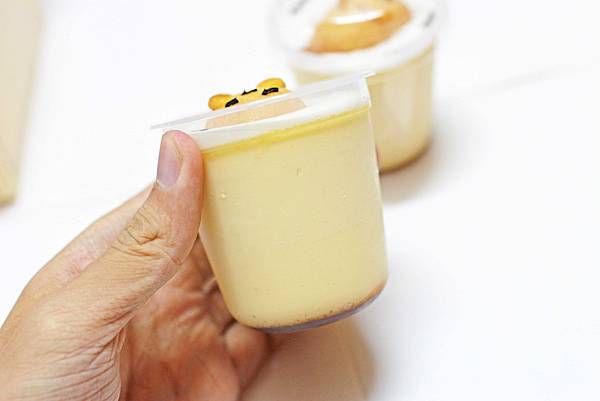 【台北蛋黃哥手工蛋糕餐廳】不用到香港在台灣也能吃到蛋黃哥