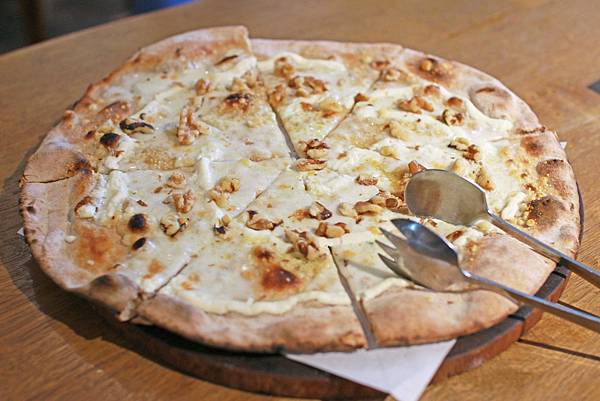 【台北餐廳】Pizzeria Oggi拿坡里披薩-正統拿坡里窯烤披薩吃到飽