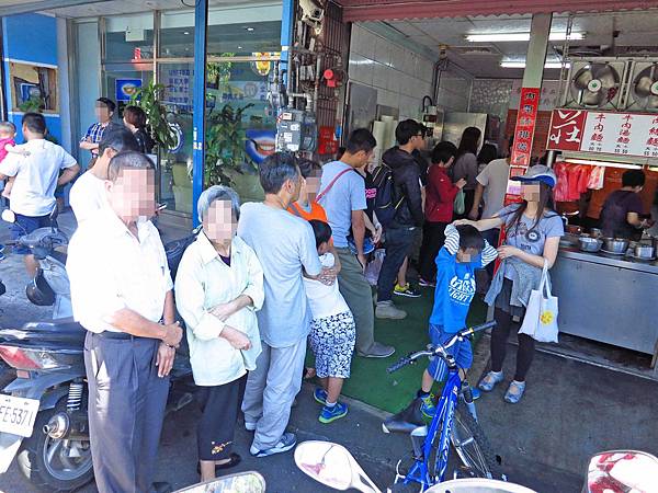 【新竹美食】莊記牛肉麵-超人氣排隊美食 【新竹美食】莊記牛肉麵-超人氣排隊美食