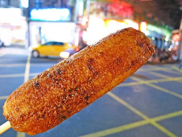 【三重美食】萬里香燜烤珍珠玉米-軟Q軟Q口感烤玉米