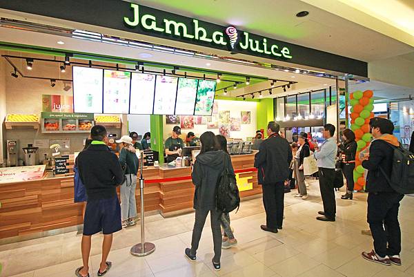 【台北餐廳】Jamba Juice-不是果汁也不是冰沙的果昔 【台北餐廳】Jamba Juice-不是果汁也不是冰沙的果昔