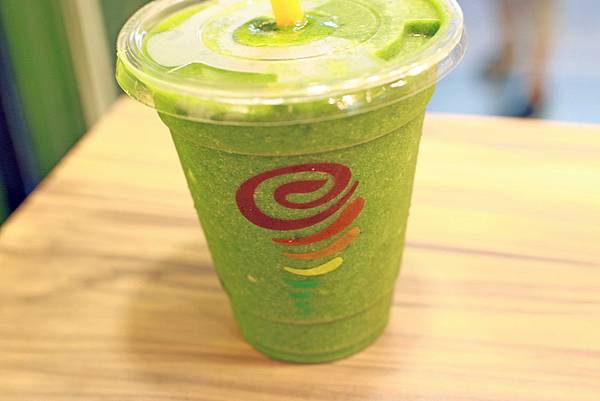 【台北餐廳】Jamba Juice-不是果汁也不是冰沙的果昔