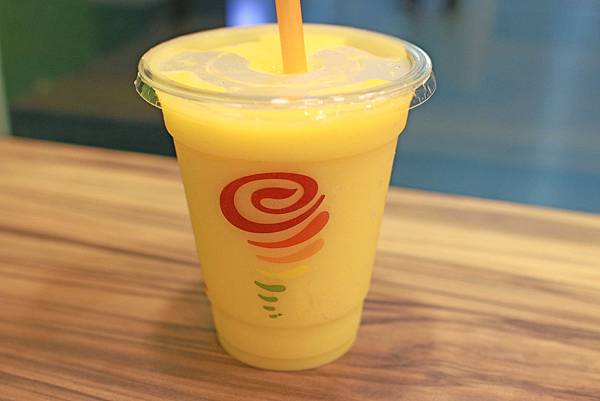 【台北餐廳】Jamba Juice-不是果汁也不是冰沙的果昔