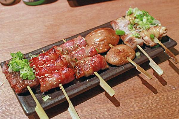 【板橋餐廳】隱居居酒屋-日式串燒料理居酒屋-新埔捷運站