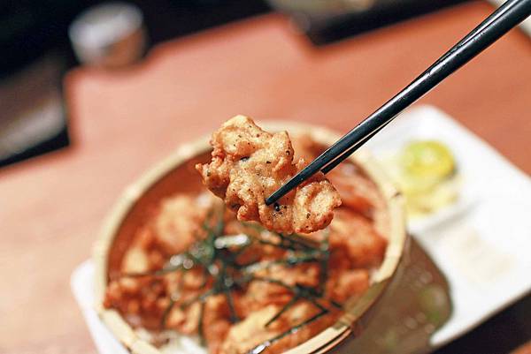 【板橋餐廳】隱居居酒屋-日式串燒料理居酒屋-新埔捷運站