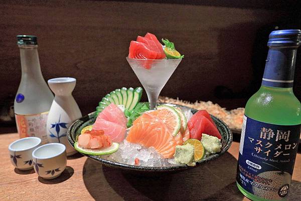 【板橋餐廳】隱居居酒屋-日式串燒料理居酒屋-新埔捷運站 【板橋餐廳】隱居居酒屋-日式串燒料理居酒屋-新埔捷運站