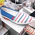 【清倉特賣會，全面３折起！！】Adidas、Nike、Puma、Kswiss數十種品牌，上百種款式品牌大出清，今年最後一檔，錯過就等明年，把握最後機會！