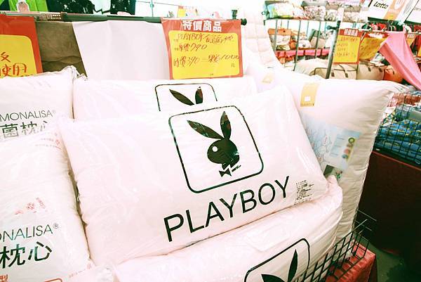 【清倉特賣會，全面３折起！！】Adidas、Nike、Puma、Kswiss數十種品牌，上百種款式品牌大出清，今年最後一檔，錯過就等明年，把握最後機會！