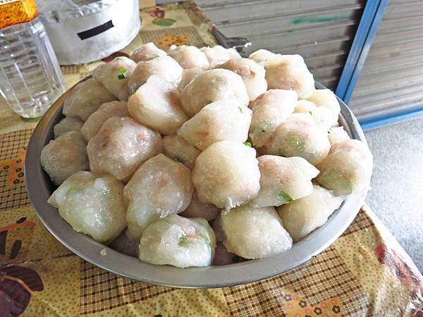 【新竹美食】竹蓮肉圓-特殊的醬料肉圓