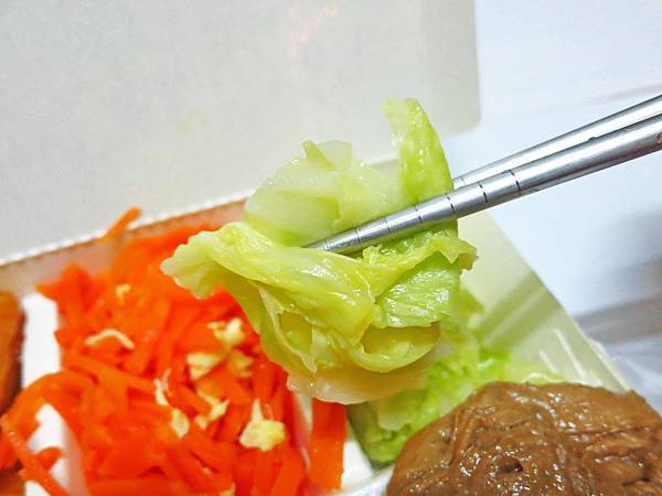 【新莊美食】嘉義火雞肉飯-超人氣排隊美食