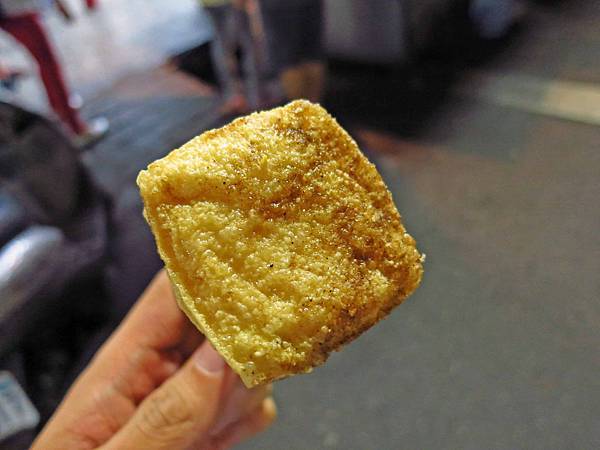 【三重美食】五華街鹹酥雞-古早味35元鹹酥雞