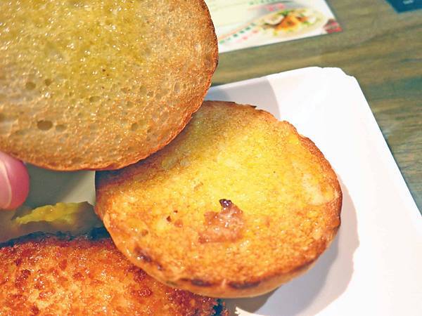 【香港自由行美食】翠華餐廳-早餐、午餐、晚餐、宵夜，24小時好選擇