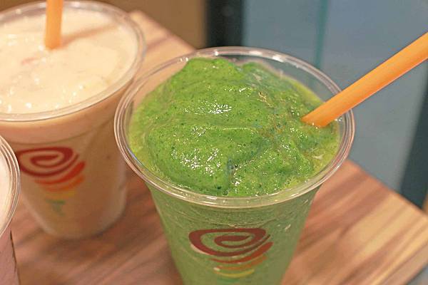 【台北餐廳】Jamba Juice-不是奶昔也不是冰沙的果昔 【台北餐廳】Jamba Juice-不是奶昔也不是冰沙的果昔
