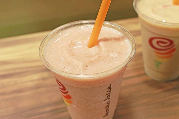 【台北餐廳】Jamba Juice-不是奶昔也不是冰沙的果昔 【台北餐廳】Jamba Juice-不是奶昔也不是冰沙的果昔