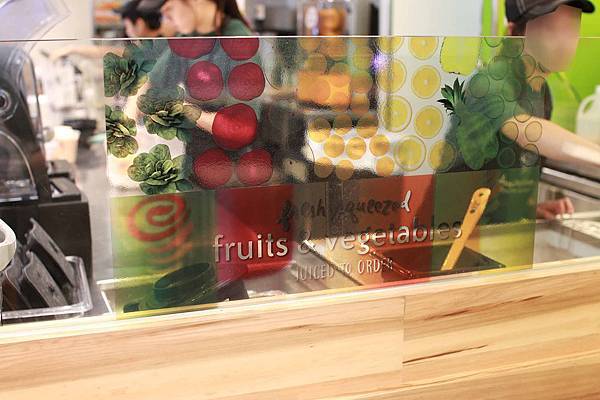 【台北餐廳】Jamba Juice-不是奶昔也不是冰沙的果昔