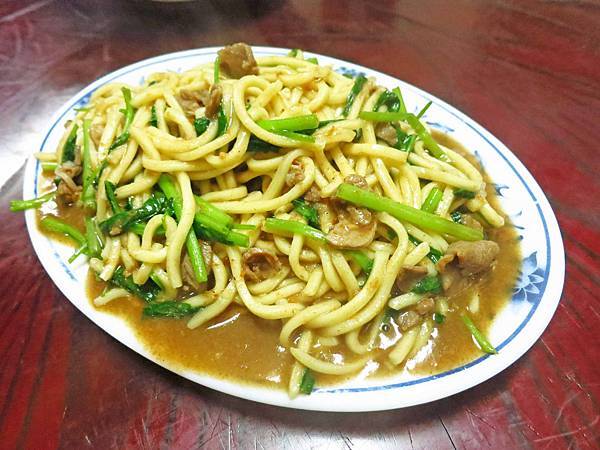 【三重美食】昌隆街炒羊肉-隱藏在巷弄中的羊肉炒麵