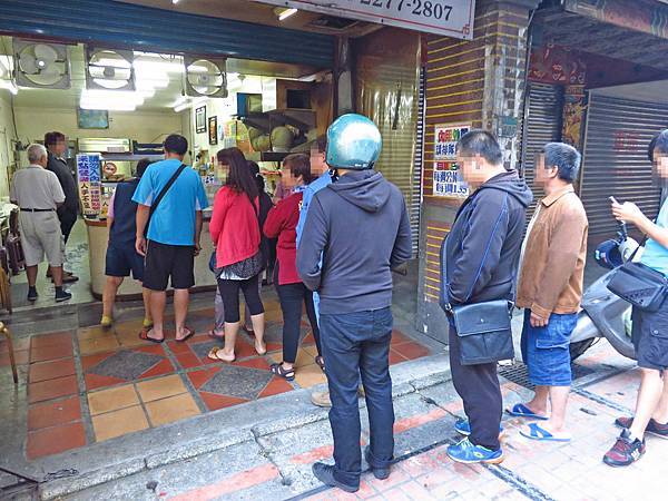 【新莊美食】熊記燒餅油條專賣店-新莊老街上的老店